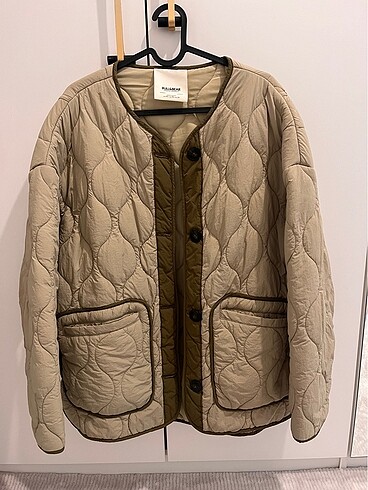 Pull and bear mont