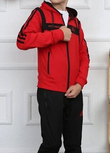 Adidas Erkek çocuk eşofman takımı