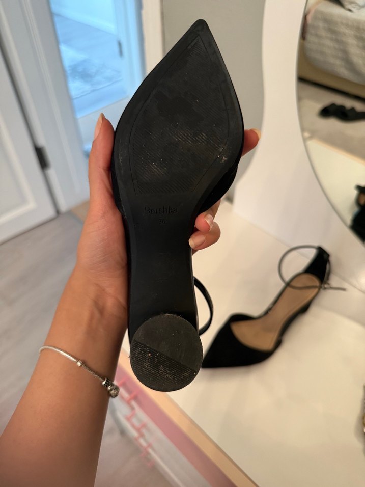 Siyah Süet Tokalı Kadın Stiletto - Görsel 2