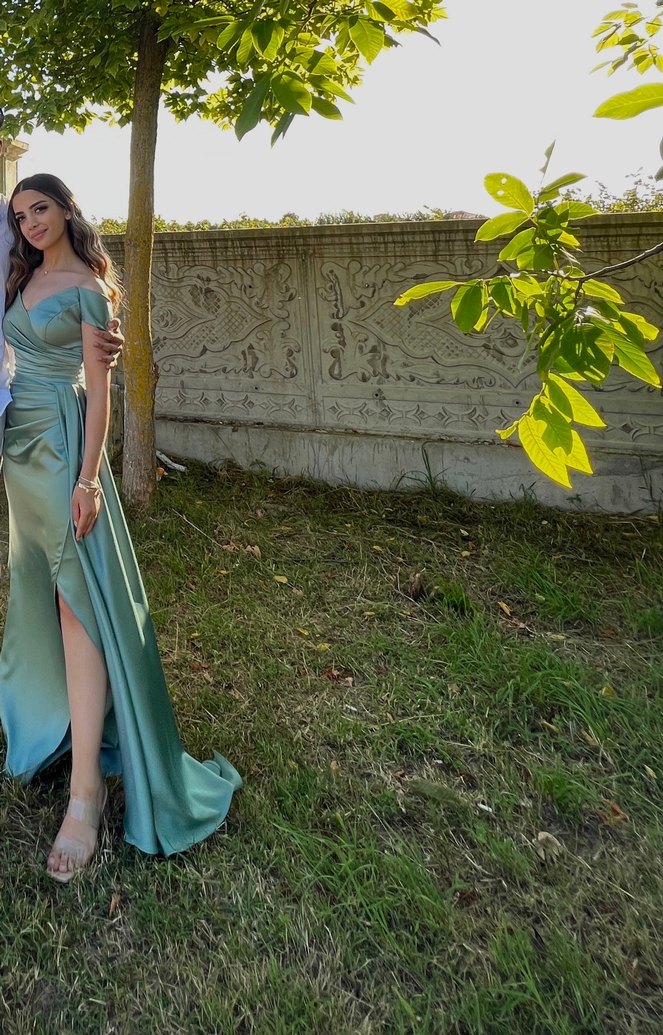 Saten Mint yeşili
 Drapeli Uzun Abiye - Görsel 2