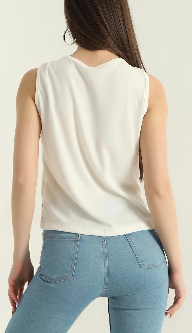 Beyaz Dantel Detaylı Kolsuz Kadın Bluz - Görsel 4