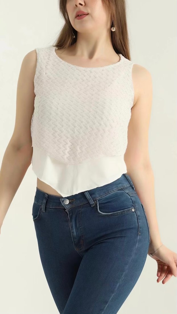 Beyaz Dantel Detaylı Kolsuz Kadın Bluz - Görsel 2