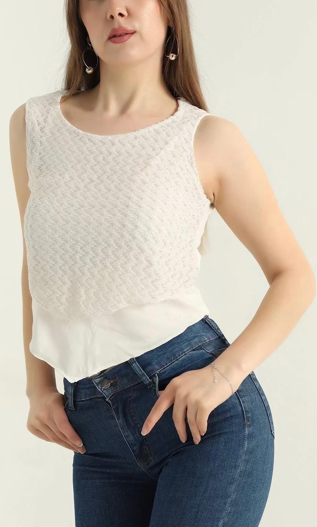 Beyaz Dantel Detaylı Kolsuz Kadın Bluz - Görsel 3