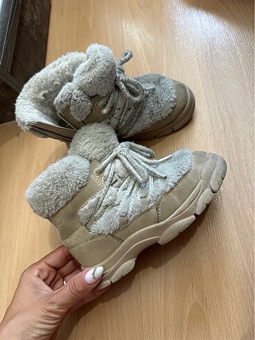 Zara bot