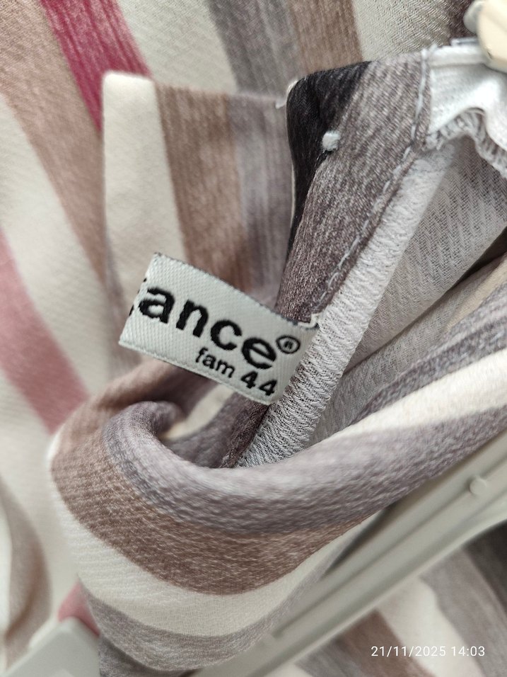 Çizgili Uzun Kadın Elbise - Görsel 4