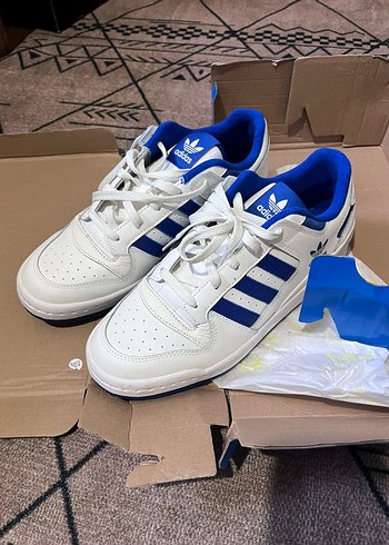 43 Beden Adidas erkek Spor Ayakkabı