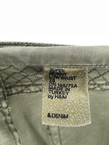 38 Beden çeşitli Renk H&M Jean / Kot %70 İndirimli.
