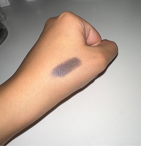 Beden Renk Estee Lauder Far