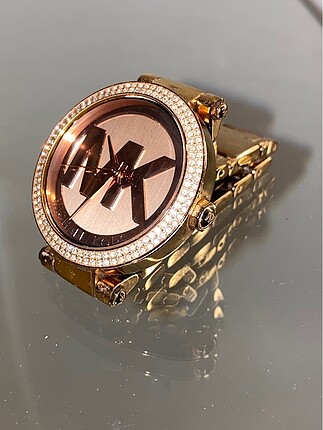 Micheal Kors bayan saat