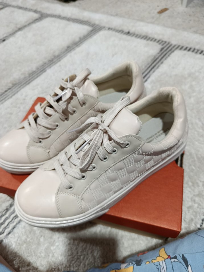 Krem Bağcıklı Kadın Spor Ayakkabı - Görsel 3