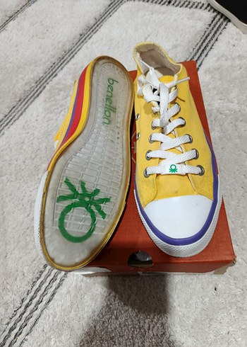 Orjinal Sarı Bağcıklı Kadın Spor Ayakkabı - Görsel 3