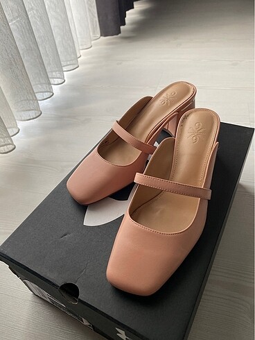 PUDRA NINE WEST TOPUKLU