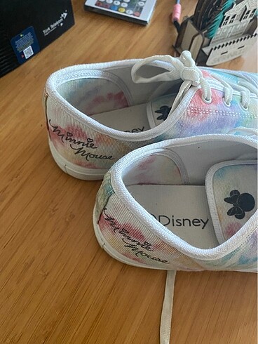 Minnie Mouse Minie ayakkabı