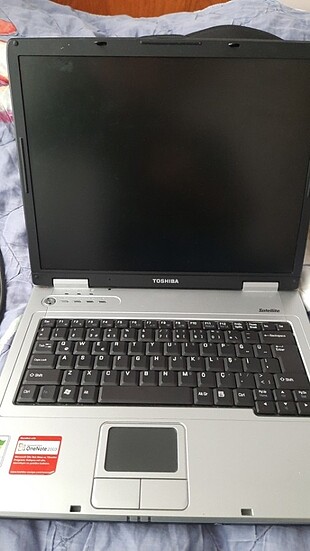 Laptop