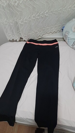 Polyester 