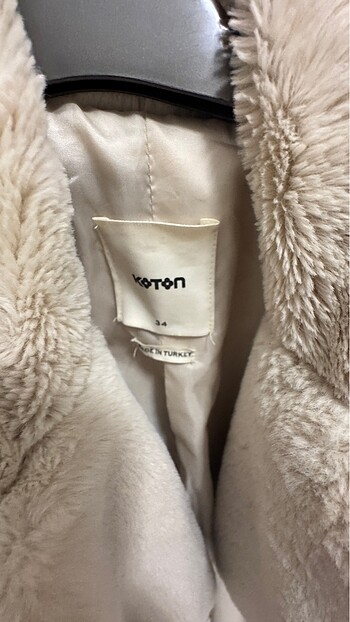 Koton Bej renk koton kürk