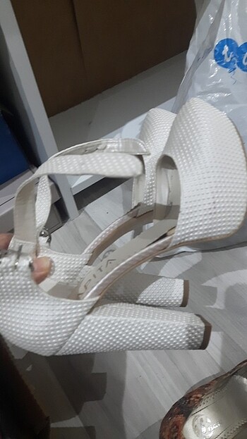 Yüksek topuk gelin ayakkabisi - Görsel 9