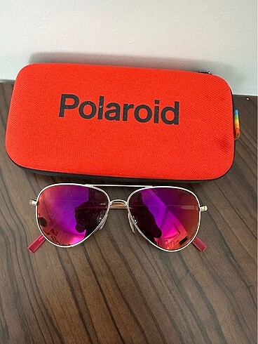 Polaroid Kız çocuk güneş gözlüğü