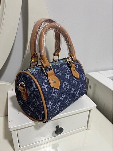 Louis vuitton el çantası