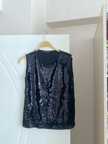 Şık pullu bluz