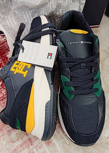 44 Beden yeşil Renk Tommy Hilfiger Yeşil Desenli Bağcıklı Erkek Spor Ayakkabı