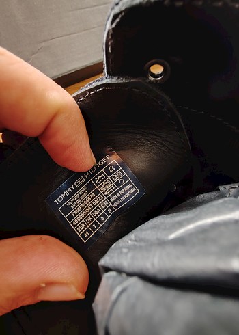 Tommy Hilfiger bot - Görsel 6