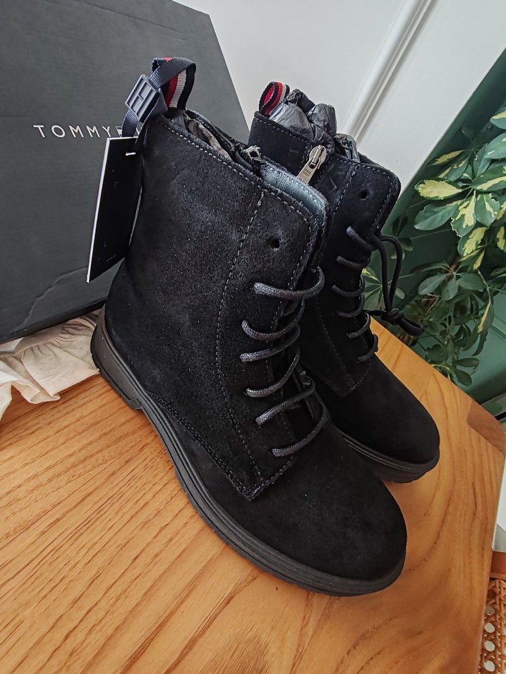 Tommy Hilfiger bot - Görsel 2