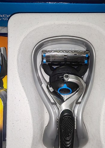 Gillette Fusion ProShield Chill - Görsel 9