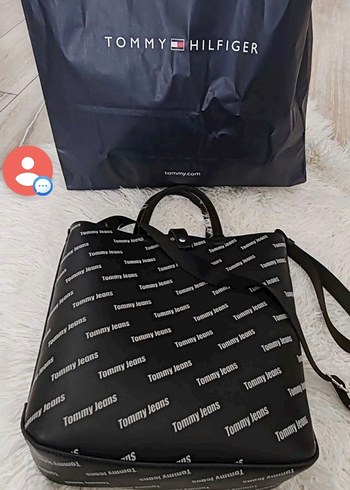 Tommy Jeans Siyah Deri Baskılı Kadın Çanta - Görsel 4