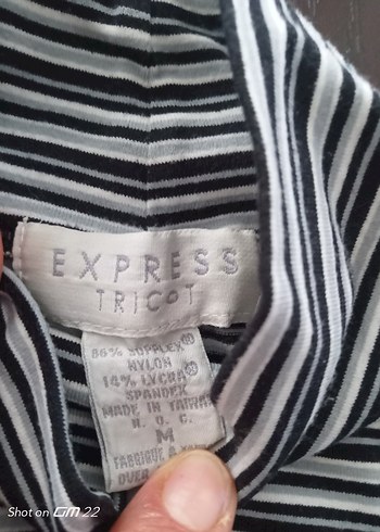 Gri Çizgili Yarım Balıkçı Yaka Tişört - Görsel 6