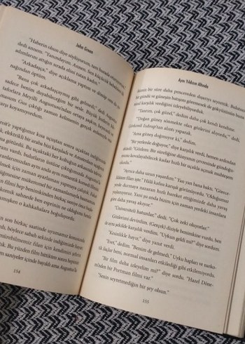 Aynı Yıldızın Altında ve Kağıttan Kentler Romanı