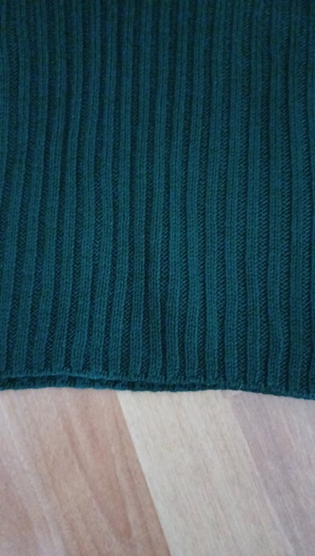 Koyu Yeşil Örgü Boğazlı Kadın Kazak - Görsel 3