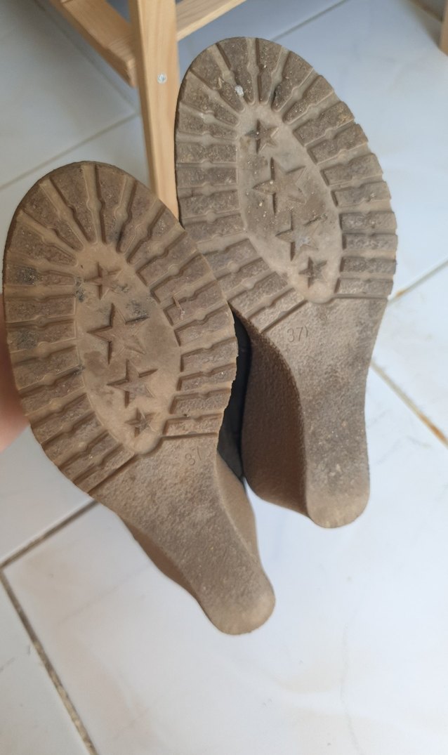 Haki Yeşili Süet Dolgu Topuklu Kadın Ayakkabı - Görsel 3