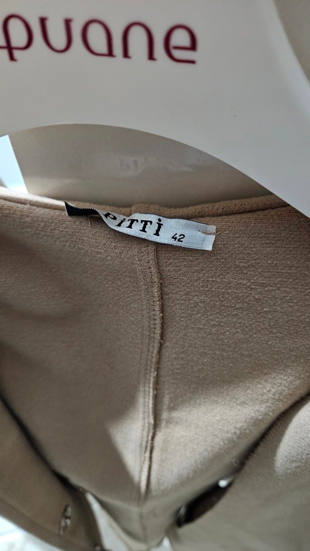 Bej Düğmeli Midi Kadın Kaban - Görsel 3