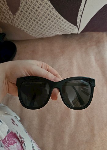 Siyah Minimalist Kadın Güneş Gözlüğü - Görsel 2