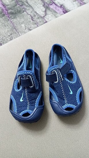 Nike cocuk sandalet