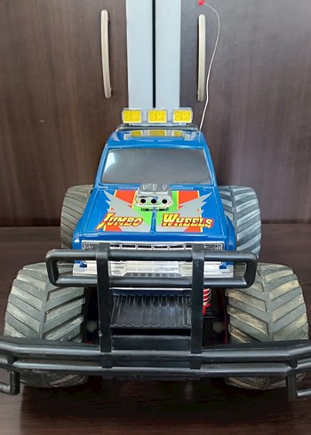 Beden Renk Digitcon Jumbo Wheels Uzaktan Kumandalı Araba