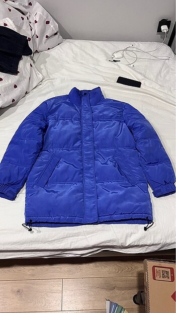 h&m mavi şişme mont