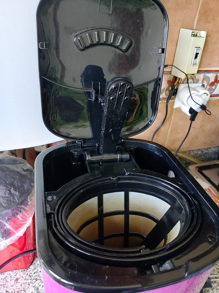 Pembe Renkli Kahve Makinesi - Görsel 3