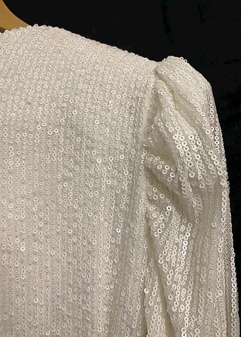 Uzun Kollu Beyaz Mini İşlemeli Abiye Elbise - Görsel 3