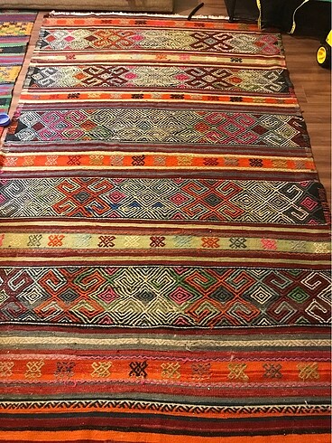 Antika Balıkesir El dokuması Yün halı - Görsel 4