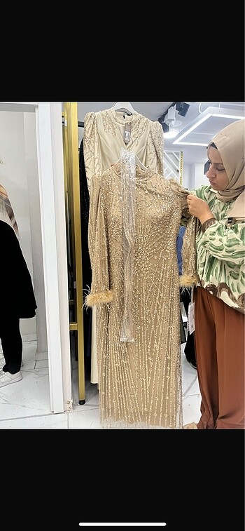 46 Beden Gold simli abiye