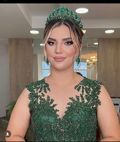 Kına nişan kaftan gelin tacı