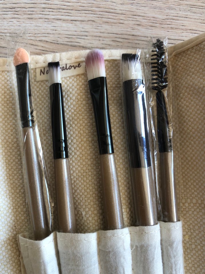 Bej Makyaj Fırçası Seti ve Taşıma Çantası - Görsel 2