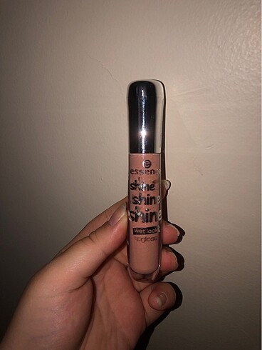 essence lipgloss