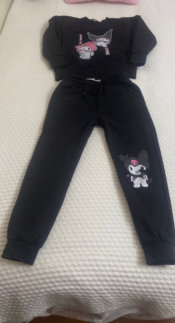Kuromi Kız Siyah Baskılı Triko Eşofman Takımı - Görsel 3