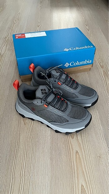 Columbia trekking ayakkabısı