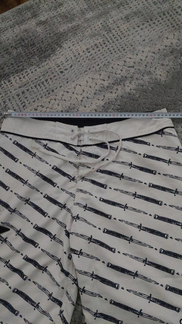 Beyaz Gri Desenli Erkek Şort - Görsel 4