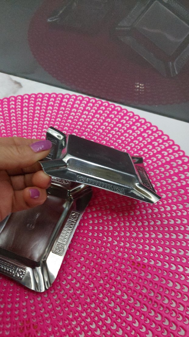 3 adet çelik kültablası. - Görsel 3