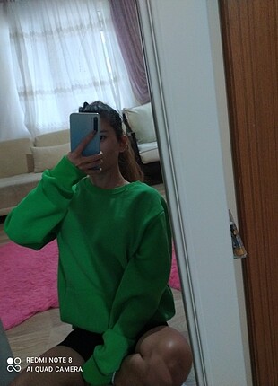 Neon yeşil sweatshirt